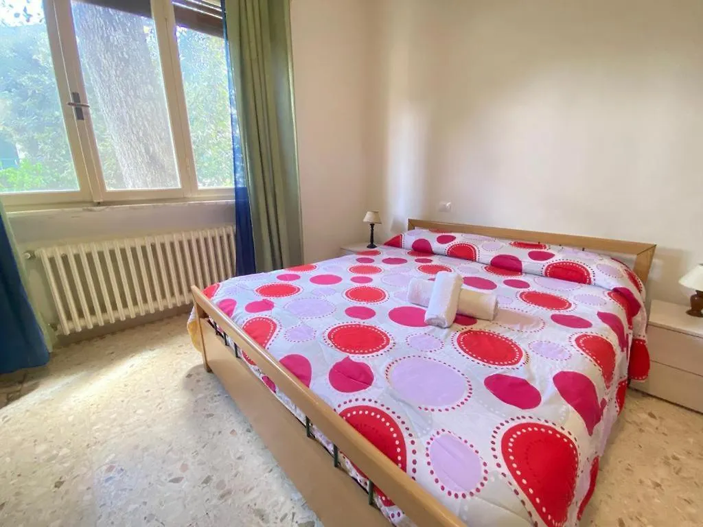Pineta Apartament Tirrenia Apartment
