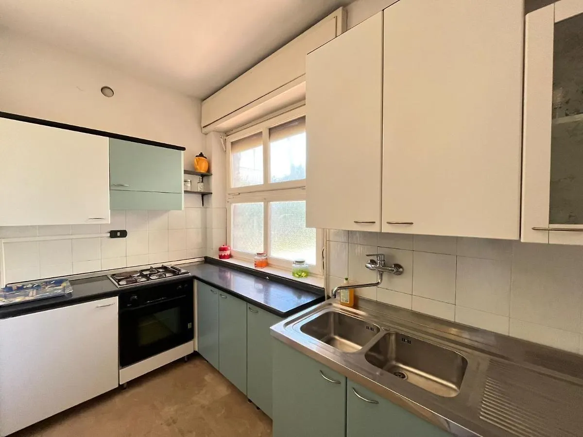 Pineta Apartament Tirrenia 0*,  Italy