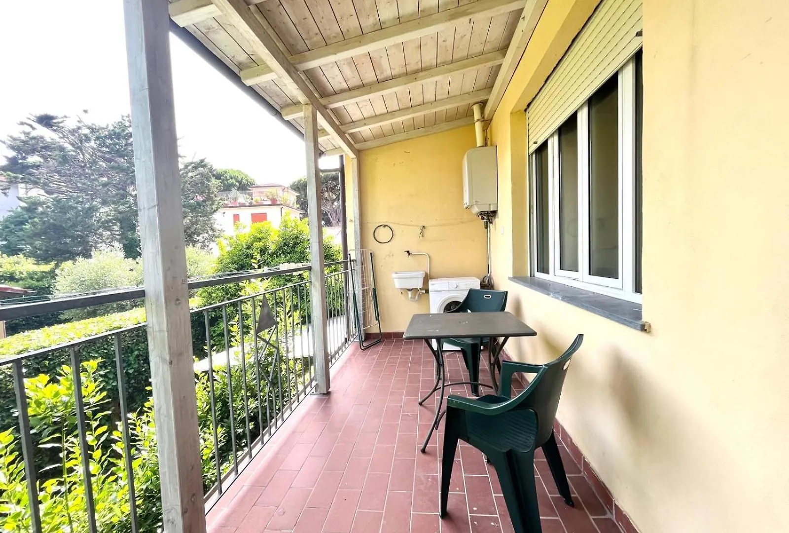 Apartment Pineta Apartament Tirrenia Italy