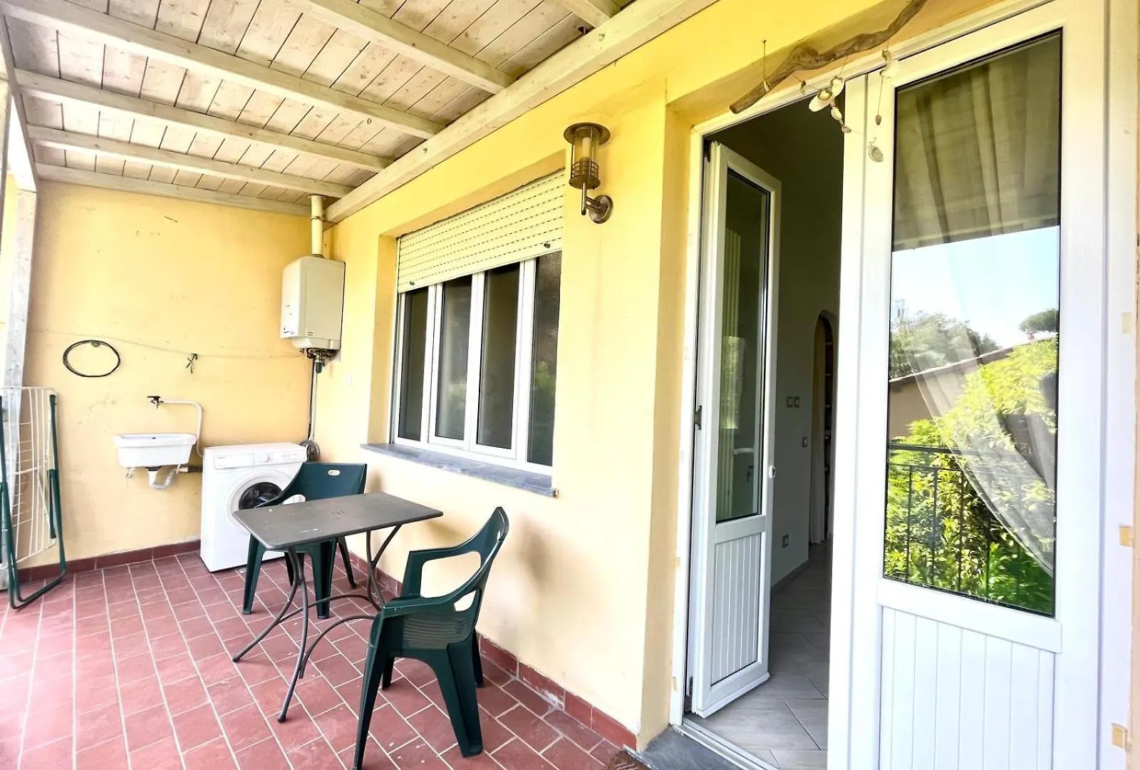 Pineta Apartament Tirrenia Apartment