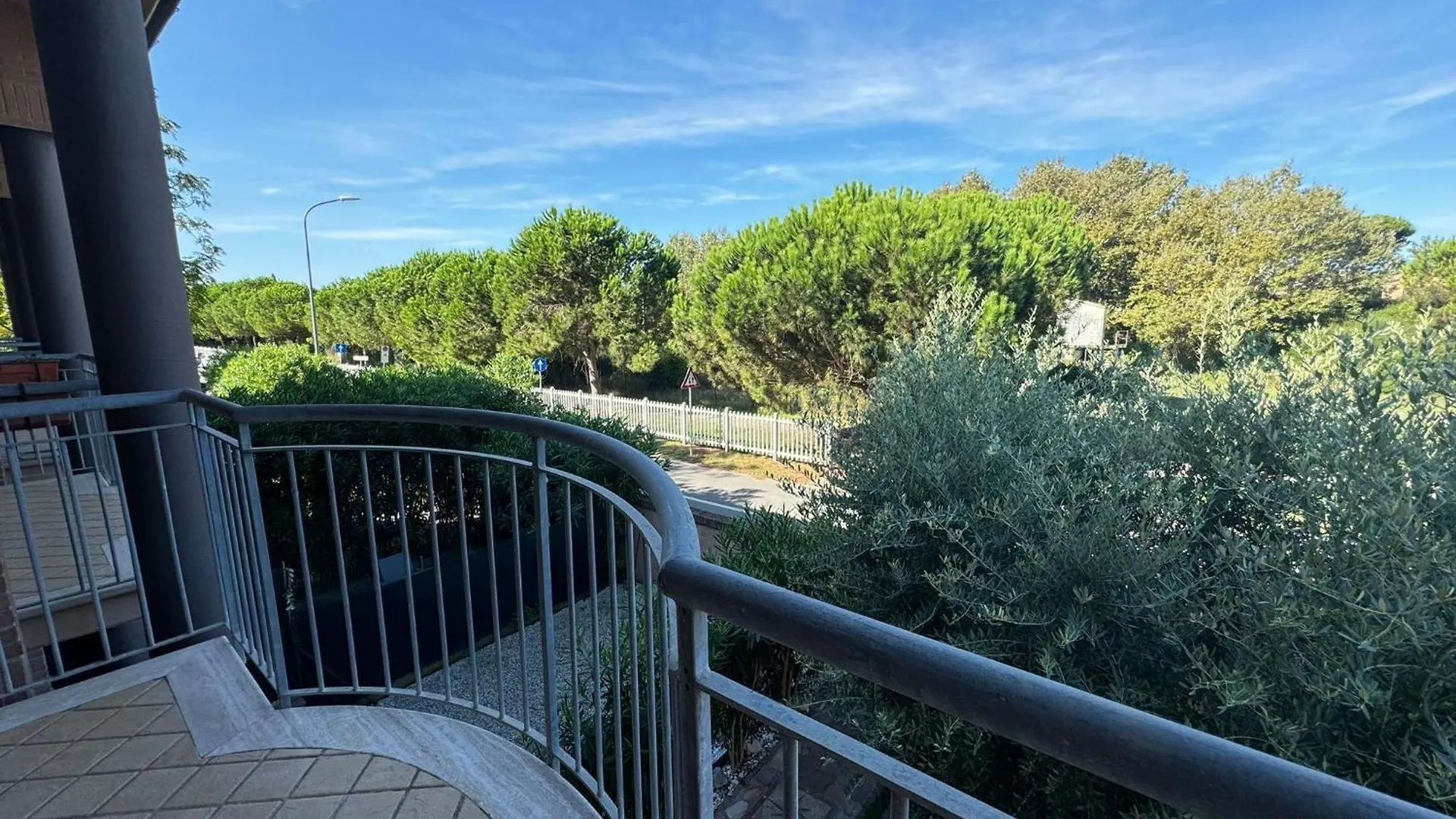 Pineta Apartament Tirrenia Italy